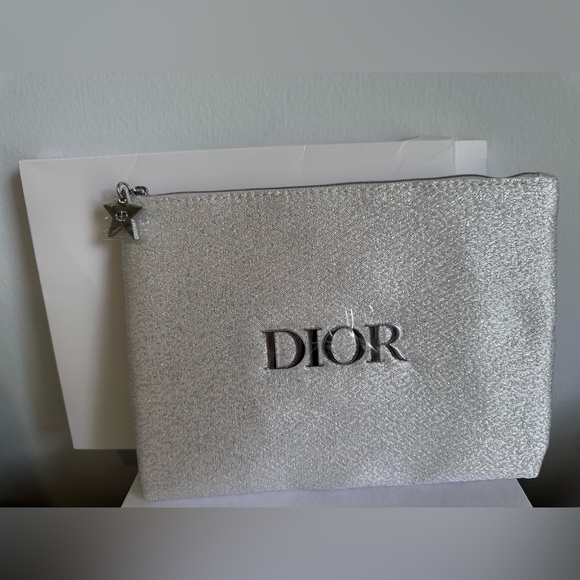 HOST PICK 💗🎉 New Dior Beauty Silver Cosmetic Bag